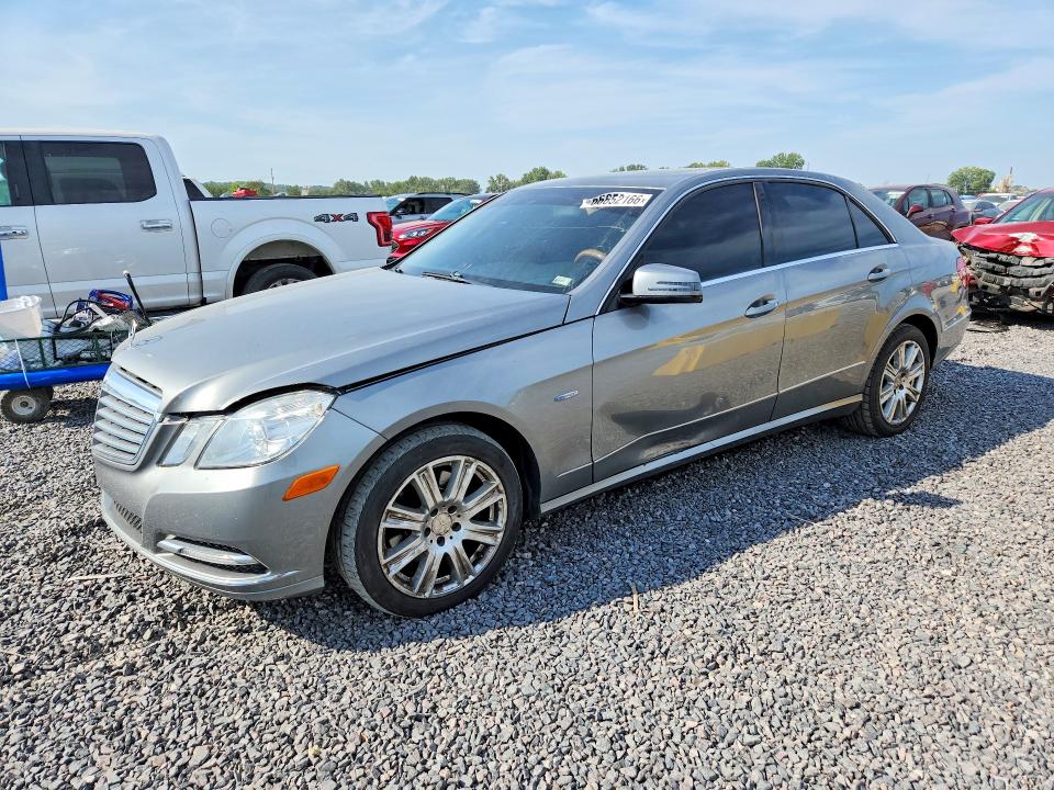 2012 Mercedes-benz E მანქანა იყიდება აუქციონზე, vin: WDDHF8JB7CA532141, აუქციონის ნომერი: 66652166