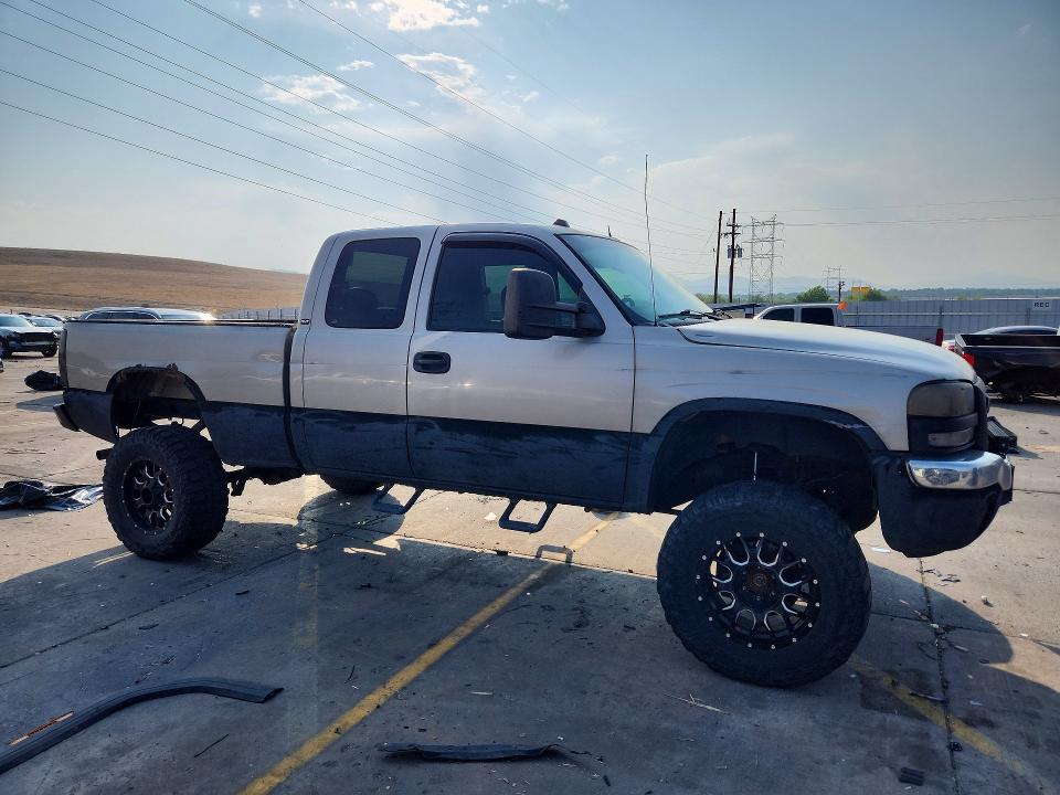 62635636 :رقم المزاد ، 1GTEK19B75E340332 vin ، 2005 Gmc New Sierra مزاد بيع