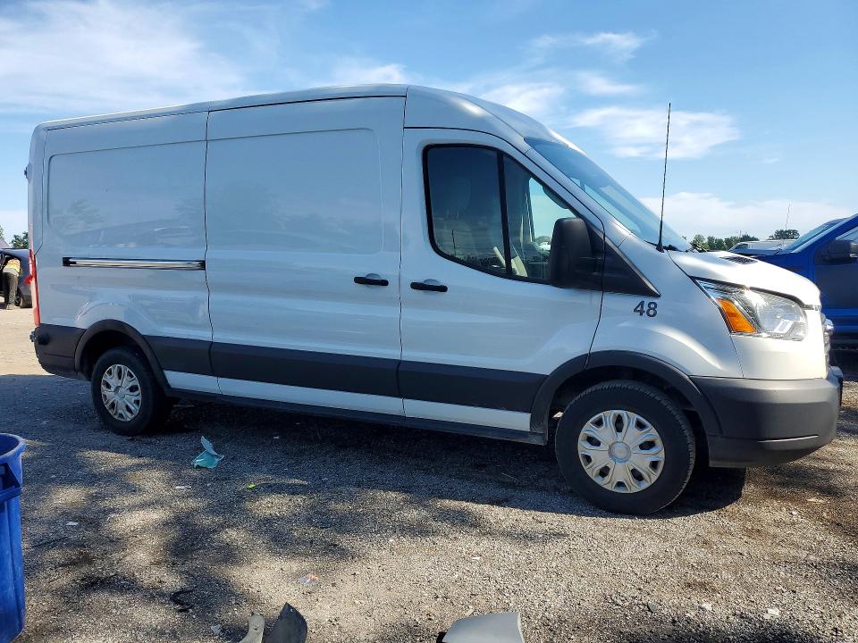 62358356 :رقم المزاد ، 1FTYE2CMXKKB81016 vin ، 2019 Ford Transit مزاد بيع