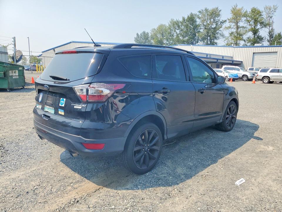 Продаж на аукціоні авто 2017 Ford Escape, vin: 1FMCU0JD6HUA45284, номер лоту: 63769256