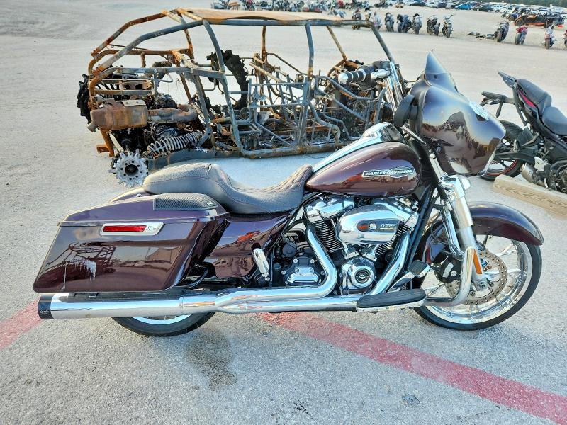 65276956 :رقم المزاد ، 1HD1KBC14NB613814 vin ، 2022 Harley-davidson Flhx مزاد بيع