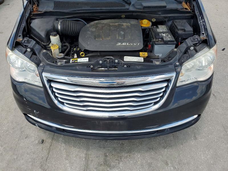 Auction sale of the 2016 Chrysler Town & Country, vin: 2C4RC1BG4GR110774, lot number: 64433516