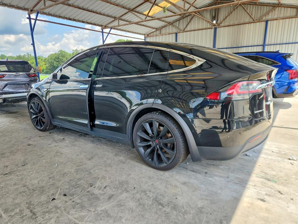 Продаж на аукціоні авто 2016 Tesla Model X, vin: 5YJXCAE28GF002368, номер лоту: 64899496