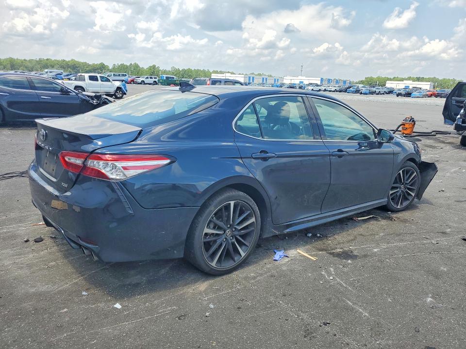 66649606 :رقم المزاد ، 4T1K61AKXLU508997 vin ، 2020 Toyota Camry مزاد بيع