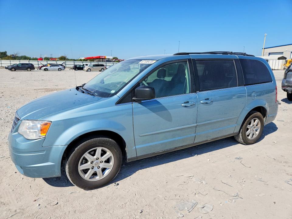 2010 Chrysler Town & Country მანქანა იყიდება აუქციონზე, vin: 2A4RR2D1XAR404842, აუქციონის ნომერი: 67106476