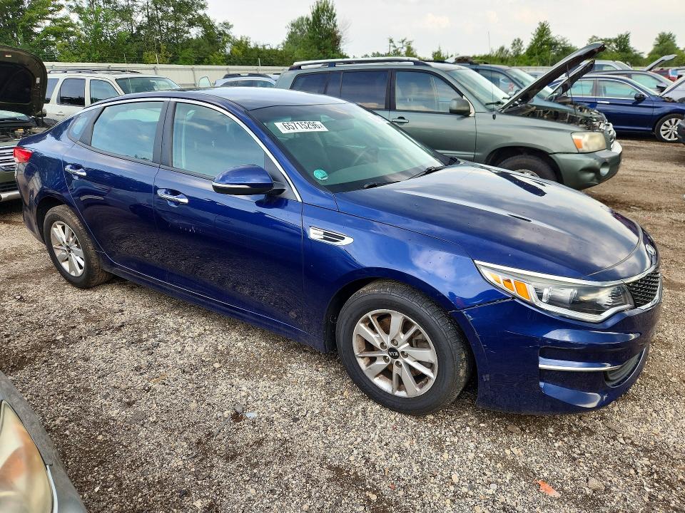 65715296 :رقم المزاد ، 5XXGT4L32HG150026 vin ، 2017 Kia Optima مزاد بيع