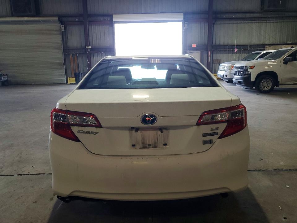 2013 Toyota Camry Hybrid მანქანა იყიდება აუქციონზე, vin: 4T1BD1FK0DU087565, აუქციონის ნომერი: 65240216