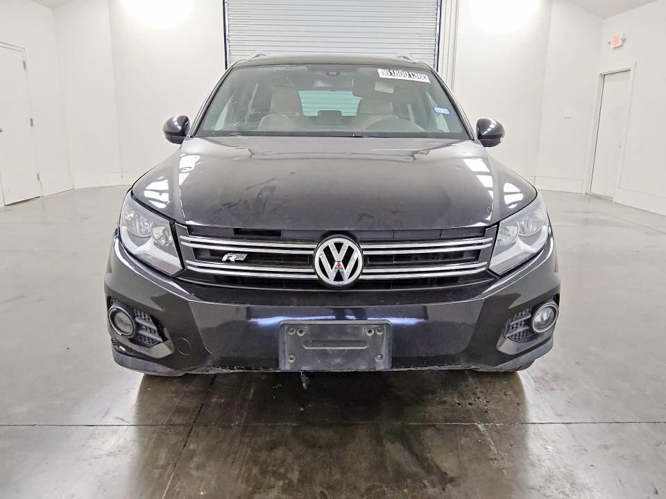 61800136 :رقم المزاد ، WVGAV7AX6GW088744 vin ، 2016 Volkswagen Tiguan مزاد بيع
