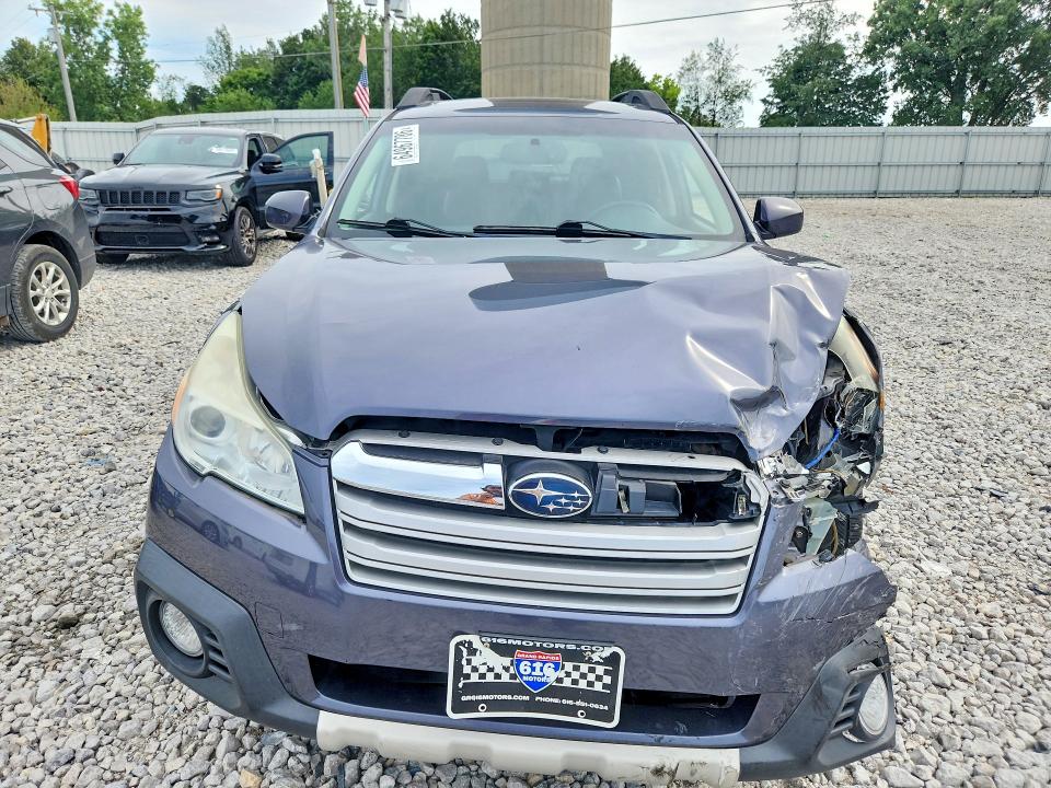 64967786 :رقم المزاد ، 4S4BRDLCXE2208356 vin ، 2014 Subaru Outback مزاد بيع