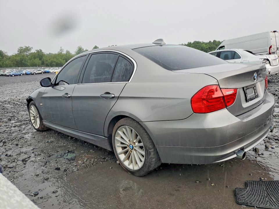 63580646 :رقم المزاد ، WBAPL3C52AA408510 vin ، 2010 Bmw 335 مزاد بيع