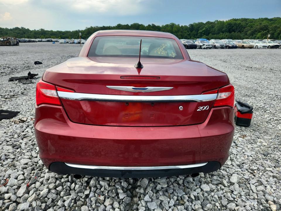 64372806 :رقم المزاد ، 1C3BCBFG9DN737243 vin ، 2013 Chrysler 200 مزاد بيع