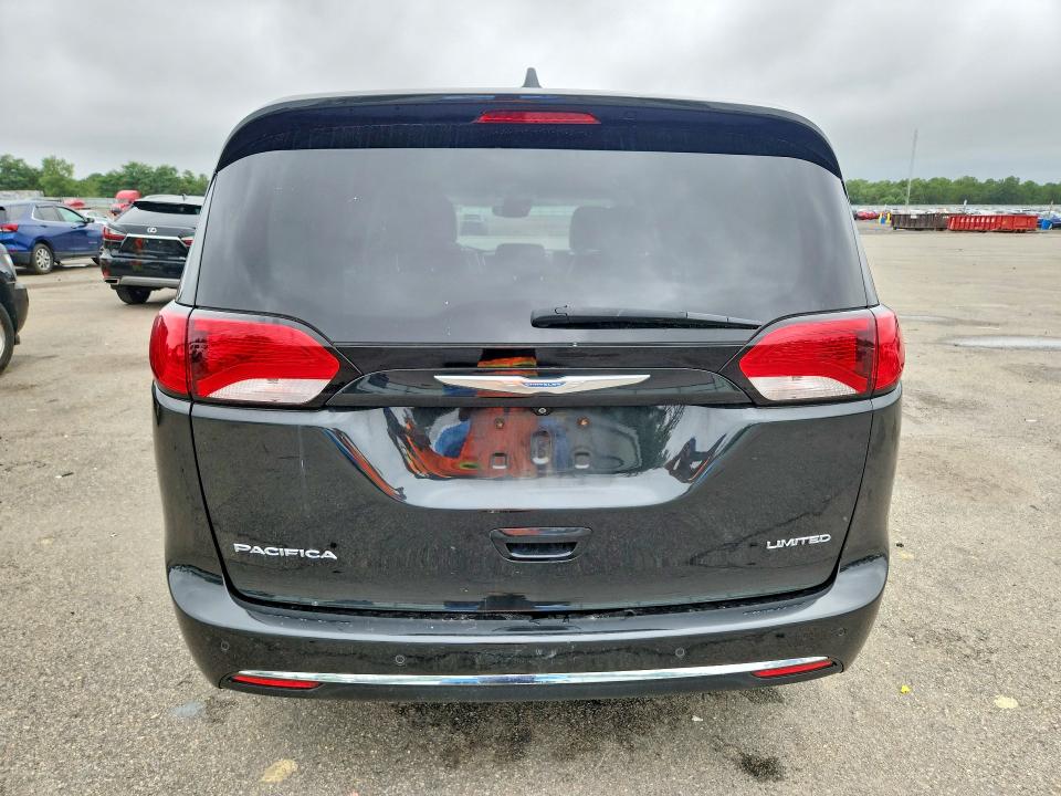 63183876 :رقم المزاد ، 2C4RC1GGXHR614059 vin ، 2017 Chrysler Pacifica مزاد بيع