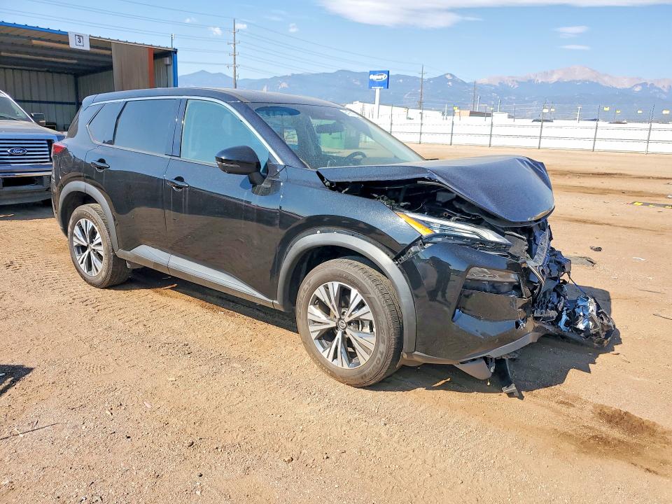 64271966 :رقم المزاد ، 5N1AT3BB0MC765821 vin ، 2021 Nissan Rogue مزاد بيع