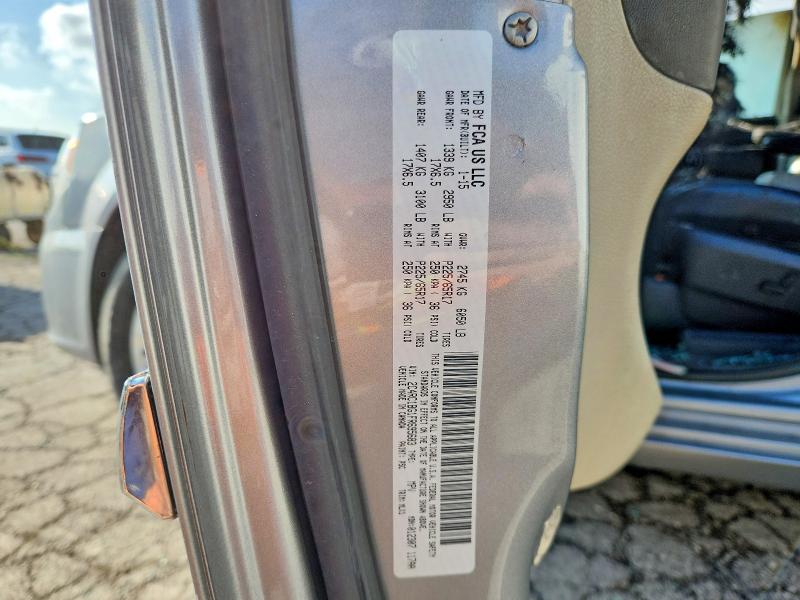 65382366 :رقم المزاد ، 2C4RC1BG1FR695683 vin ، 2015 Chrysler Town & Country مزاد بيع