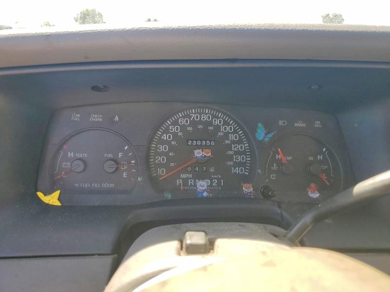 Продаж на аукціоні авто 2001 Ford Crown Victoria, vin: 2FAFP71W91X127310, номер лоту: 65185406