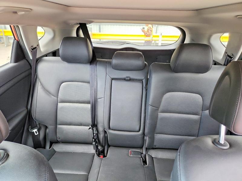 65705216 :رقم المزاد ، KM8J33A27HU315472 vin ، 2017 Hyundai Tucson مزاد بيع