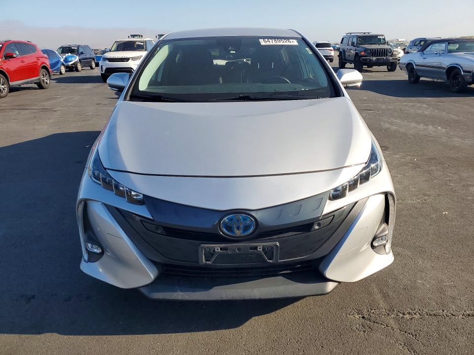 Продаж на аукціоні авто 2021 Toyota Prius Prime, vin: JTDKAMFP9M3173568, номер лоту: 64789526