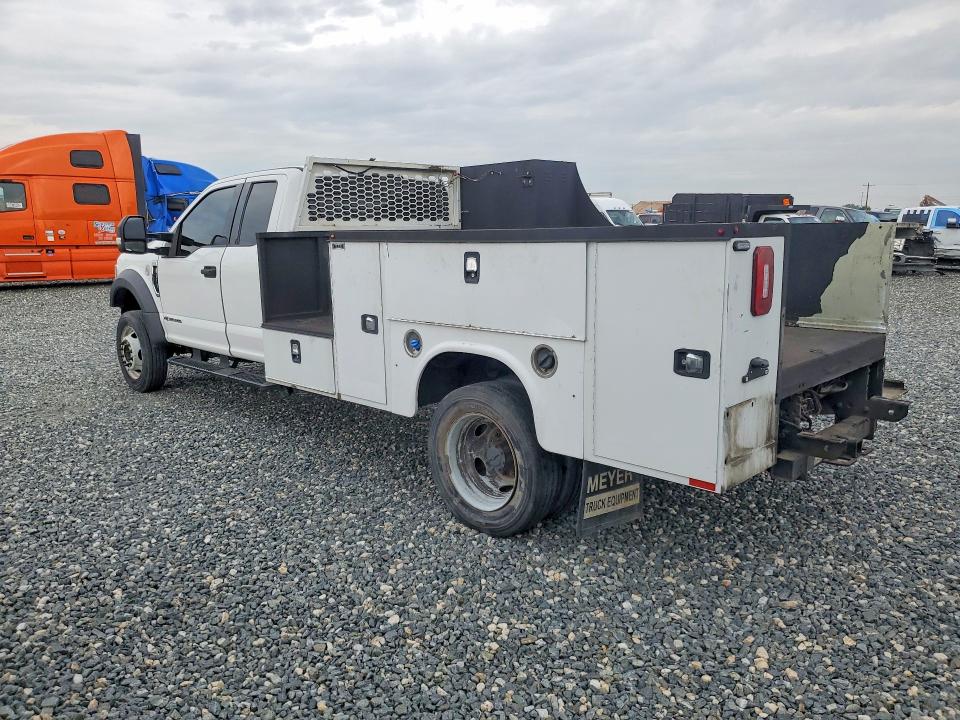 64562066 :رقم المزاد ، 1FD0X4HT7MED45936 vin ، 2021 Ford F450 مزاد بيع