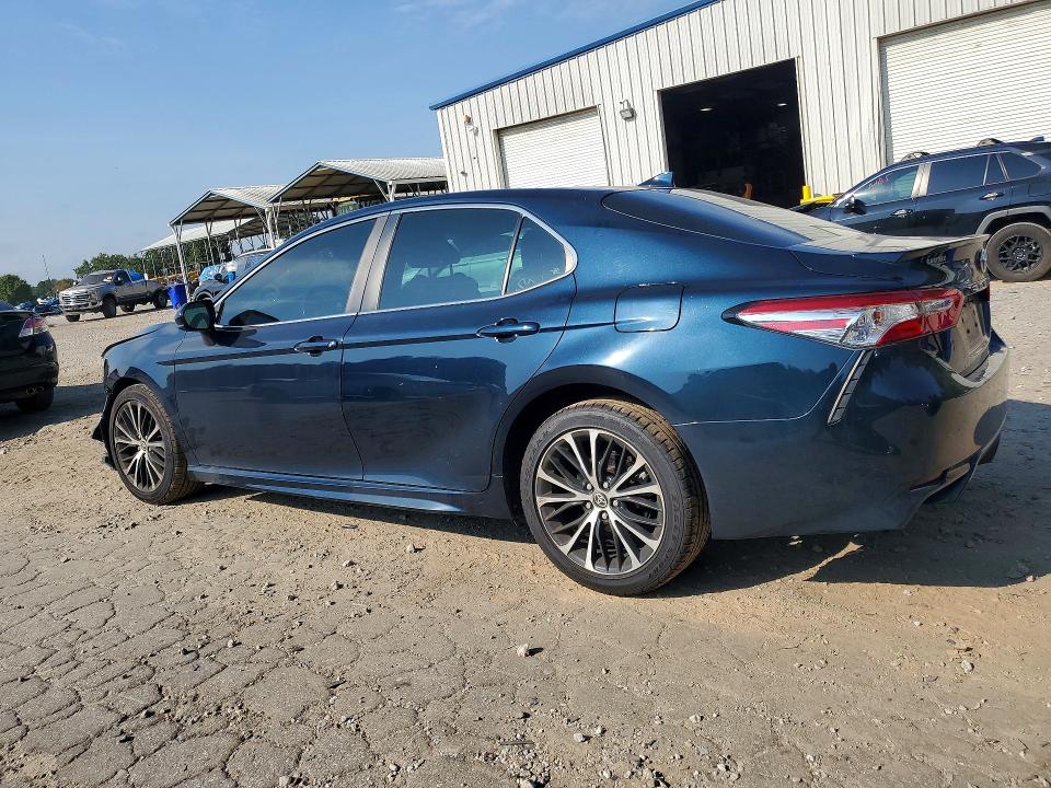66026626 :رقم المزاد ، 4T1G11AK6LU958098 vin ، 2020 Toyota Camry مزاد بيع