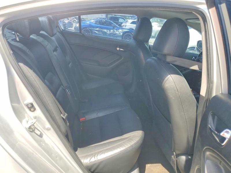 64380366 :رقم المزاد ، KNAFZ4A80F5303817 vin ، 2015 Kia Forte مزاد بيع