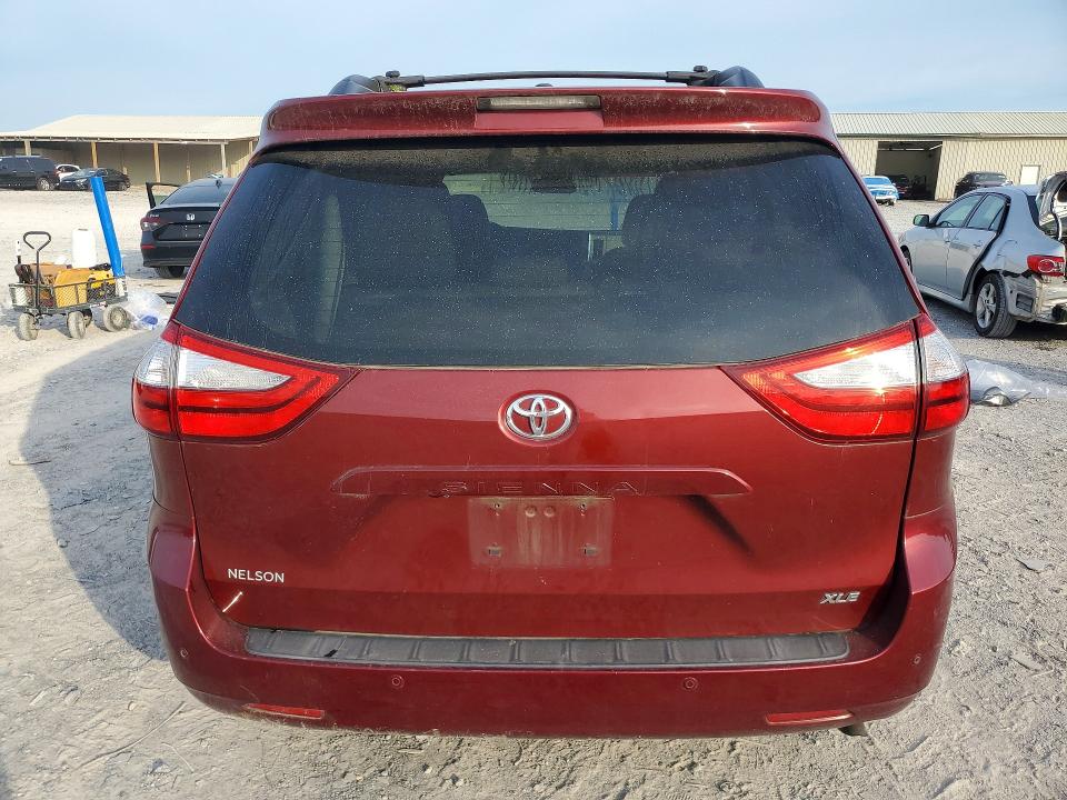 2015 Toyota Sienna მანქანა იყიდება აუქციონზე, vin: 5TDYK3DC4FS569944, აუქციონის ნომერი: 66609536