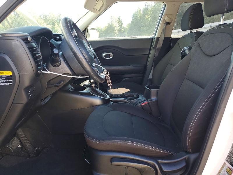 65585206 :رقم المزاد ، KNDJN2A20J7532424 vin ، 2018 Kia Soul مزاد بيع