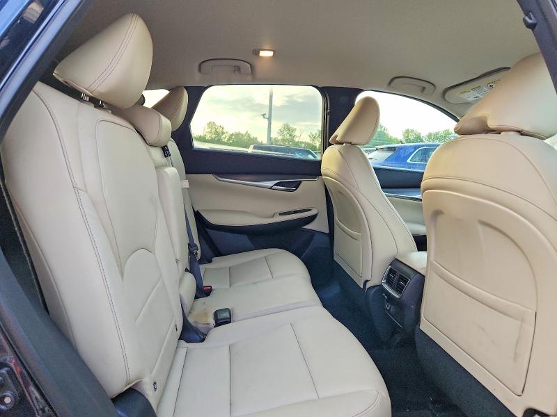 63142066 :رقم المزاد ، 3PCAJ5M38KF132432 vin ، 2019 Infiniti Qx50 مزاد بيع