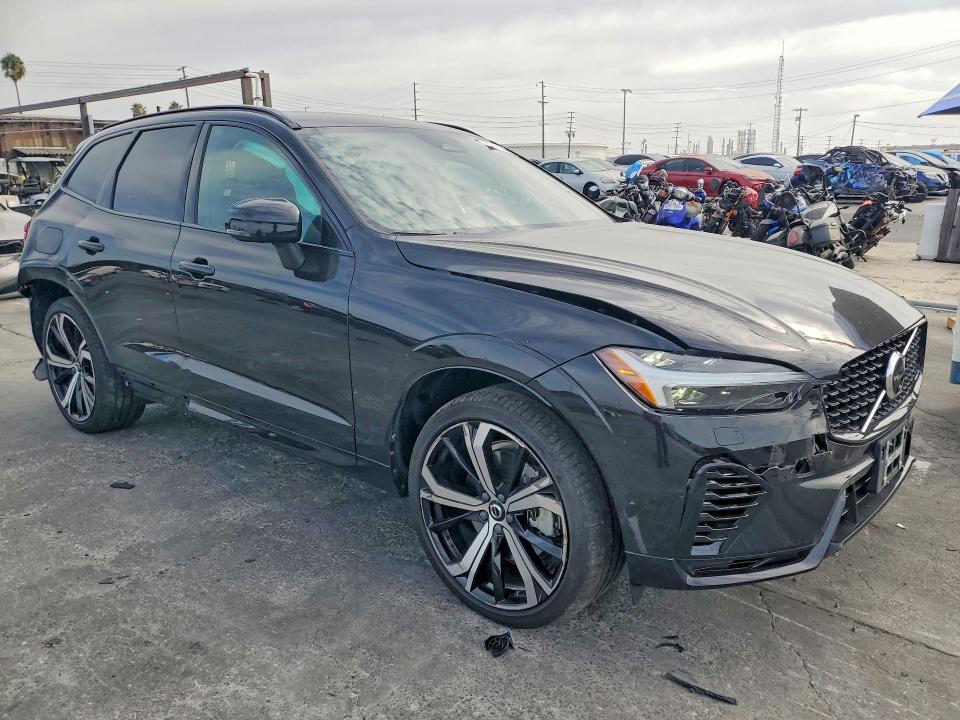 67010736 :رقم المزاد ، YV4H60DM7N1009081 vin ، 2022 Volvo Xc60 مزاد بيع