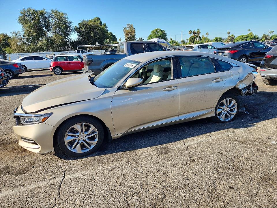 2018 Honda Accord მანქანა იყიდება აუქციონზე, vin: 1HGCV1F14JA182951, აუქციონის ნომერი: 66310246