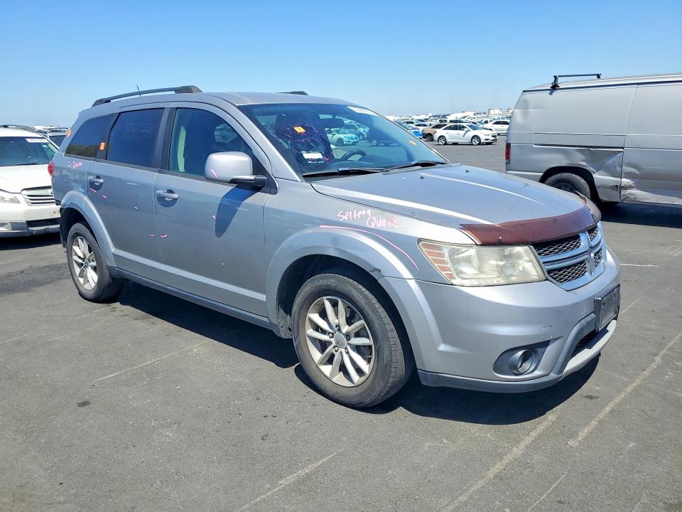 63929976 :رقم المزاد ، 3C4PDCBG3GT135131 vin ، 2016 Dodge Journey مزاد بيع