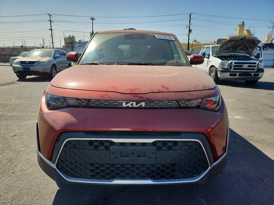 63746576 :رقم المزاد ، KNDJ23AU2P7851381 vin ، 2023 Kia Soul مزاد بيع