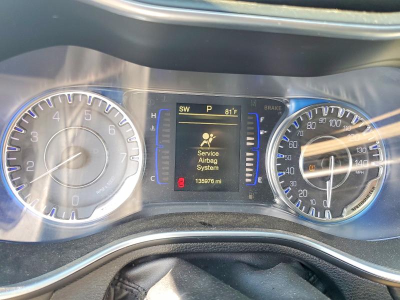 63527986 :رقم المزاد ، 1C3CCCAB0GN176828 vin ، 2016 Chrysler 200 مزاد بيع