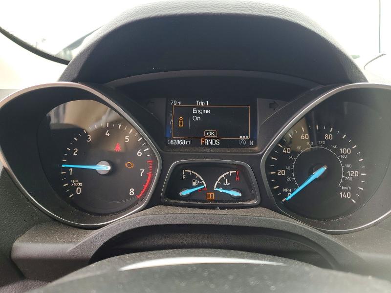 65171846 :رقم المزاد ، 1FMCU0G97HUE32039 vin ، 2017 Ford Escape مزاد بيع