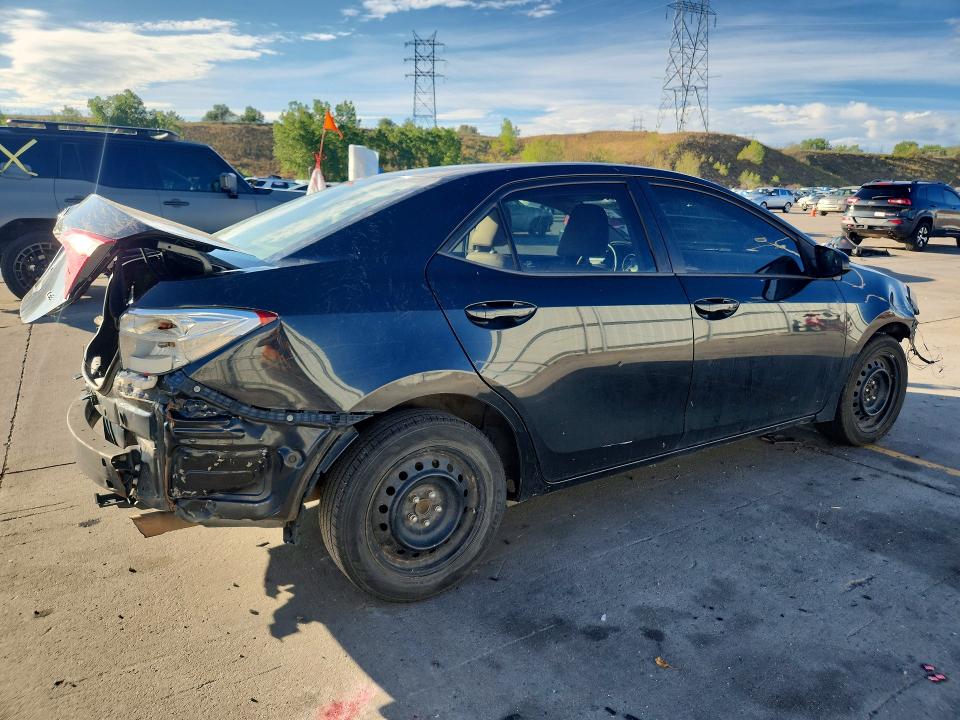 65695666 :رقم المزاد ، 5YFBURHE2FP348866 vin ، 2015 Toyota Corolla مزاد بيع
