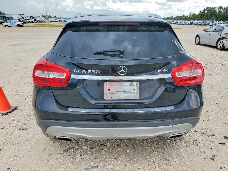2015 Mercedes-benz Gla მანქანა იყიდება აუქციონზე, vin: WDCTG4EB7FJ125035, აუქციონის ნომერი: 64815926