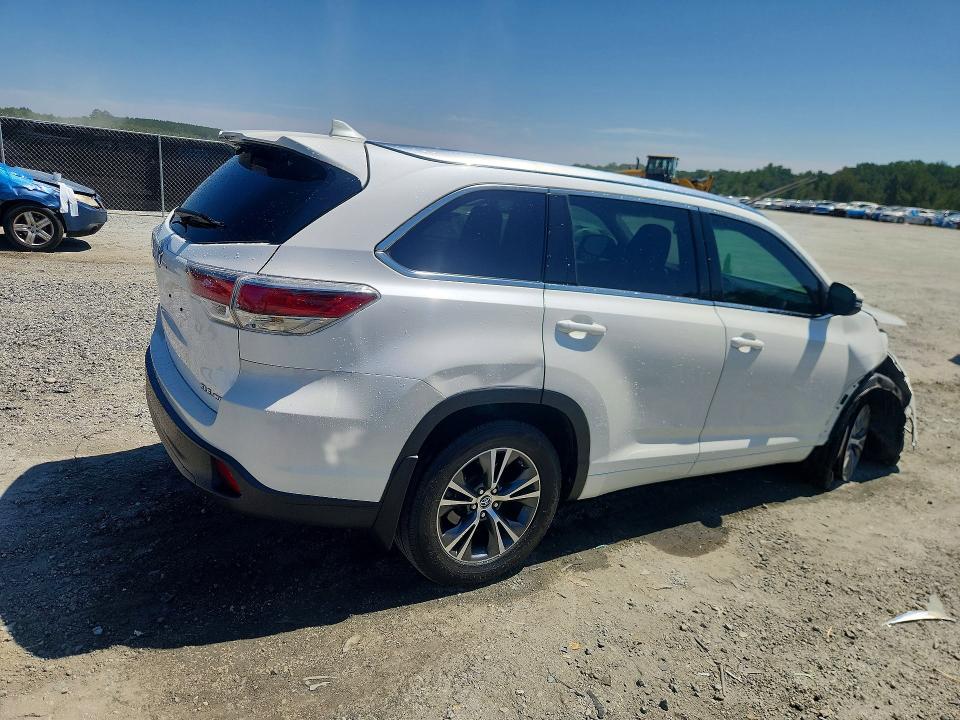 Продажа на аукционе авто 2016 Toyota Highlander, vin: 5TDJKRFH4GS254222, номер лота: 66387786