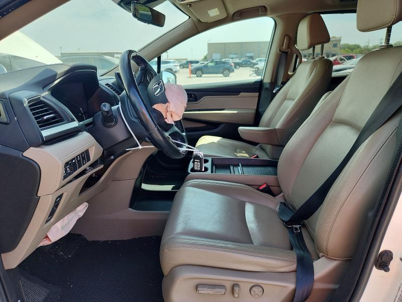 66052866 :رقم المزاد ، 5FNRL6H75KB072884 vin ، 2019 Honda Odyssey مزاد بيع