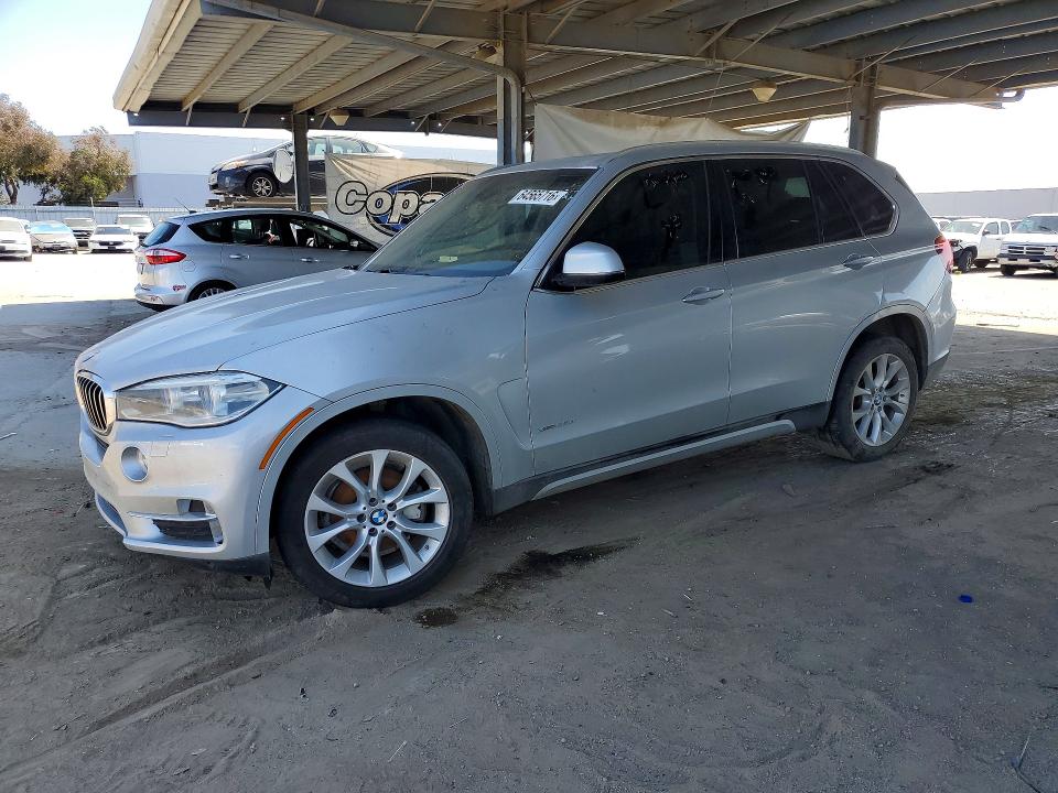 2015 Bmw X5 მანქანა იყიდება აუქციონზე, vin: 5UXKS4C5XF0N08792, აუქციონის ნომერი: 64565716