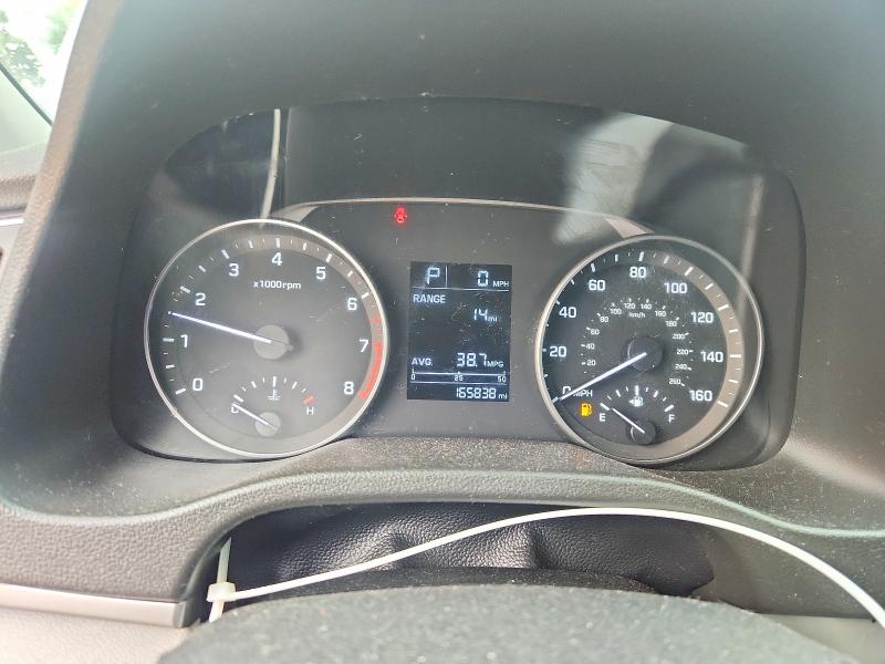 63686856 :رقم المزاد ، 5NPD74LF2HH154079 vin ، 2017 Hyundai Elantra مزاد بيع