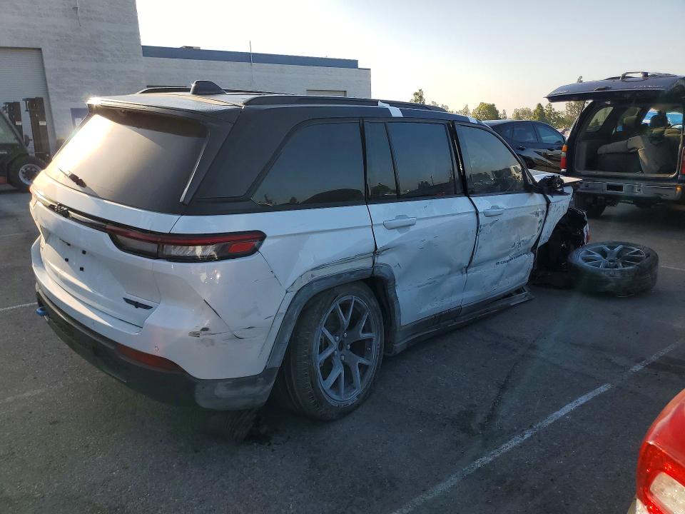 Продажа на аукционе авто 2022 Jeep Grand Cherokee, vin: 1C4RJYC68N8748104, номер лота: 61173026
