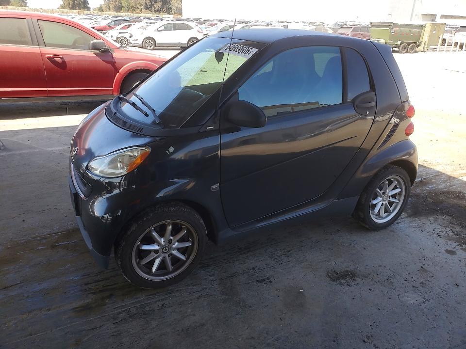 64669606 :رقم المزاد ، WMEEJ31X79K273021 vin ، 2009 Smart Fortwo مزاد بيع