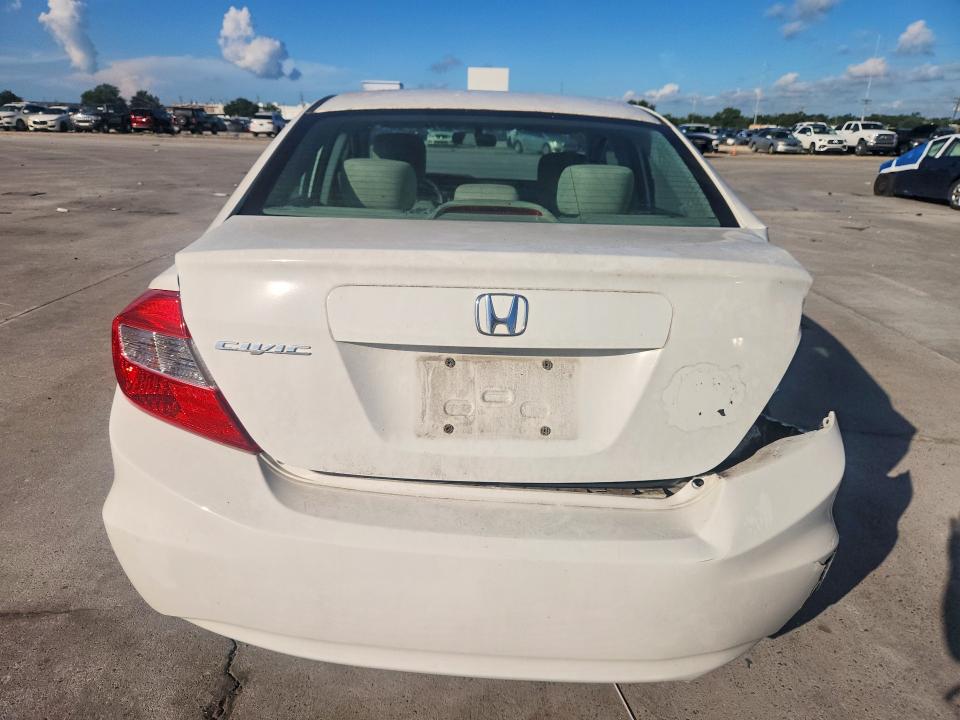 Продажа на аукционе авто 2012 Honda Civic, vin: 2HGFB2F50CH577860, номер лота: 64183846