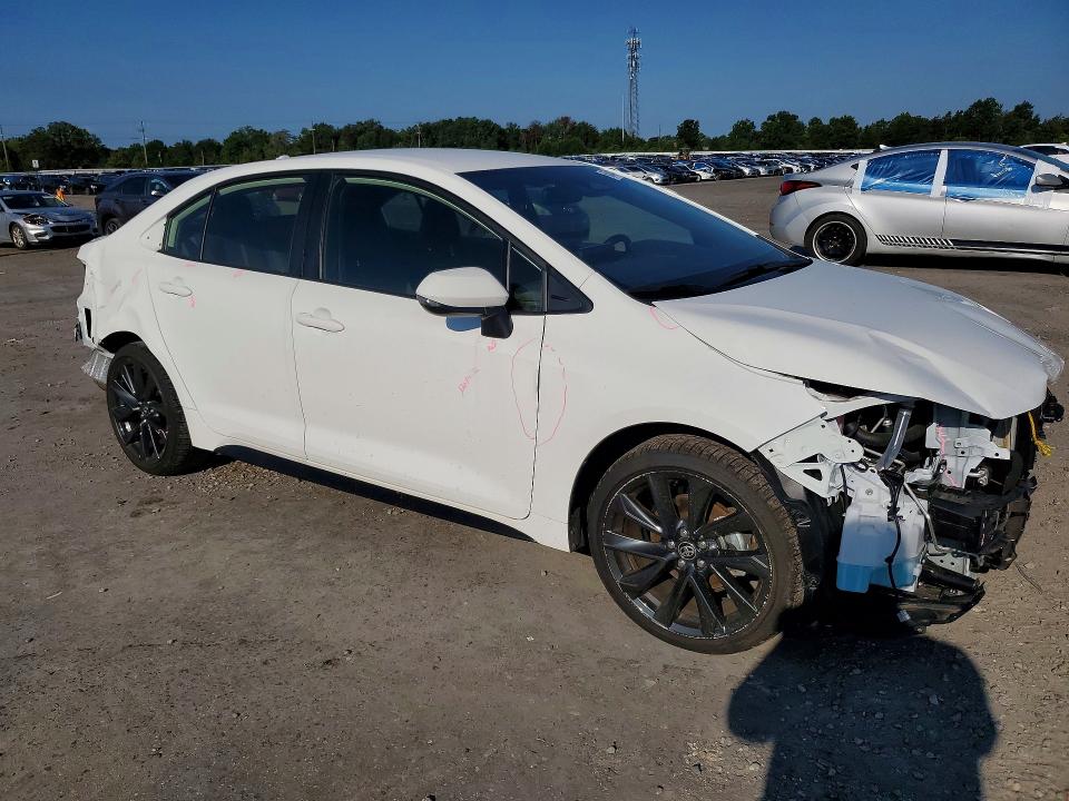 Продажа на аукционе авто 2026 Toyota Corolla Hybrid, vin: JTDBCMFE4T3118470, номер лота: 65847216