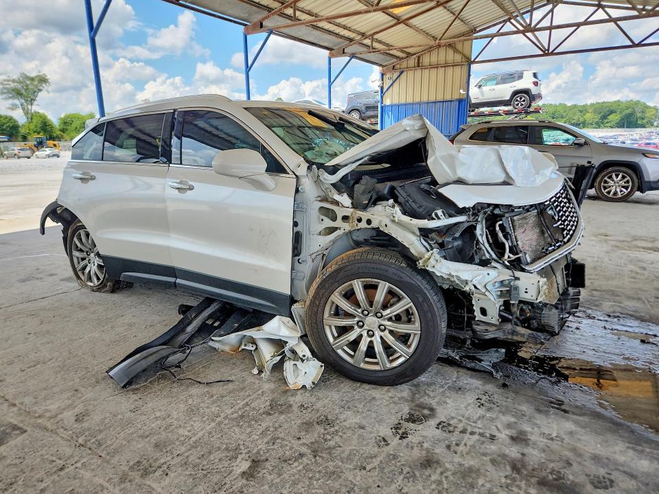 2019 Cadillac Xt4 მანქანა იყიდება აუქციონზე, vin: 1GYAZAR49KF150527, აუქციონის ნომერი: 63539086