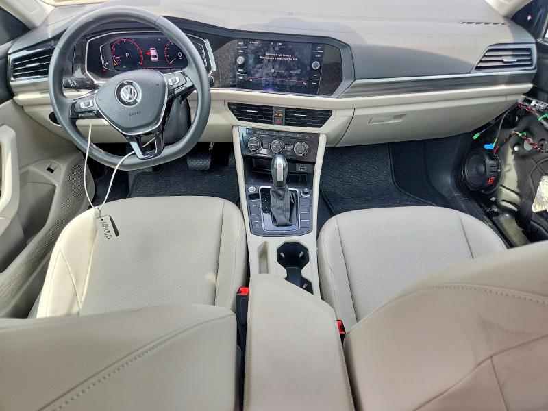 63301456 :رقم المزاد ، 3VWEB7BU0LM022023 vin ، 2020 Volkswagen Jetta مزاد بيع