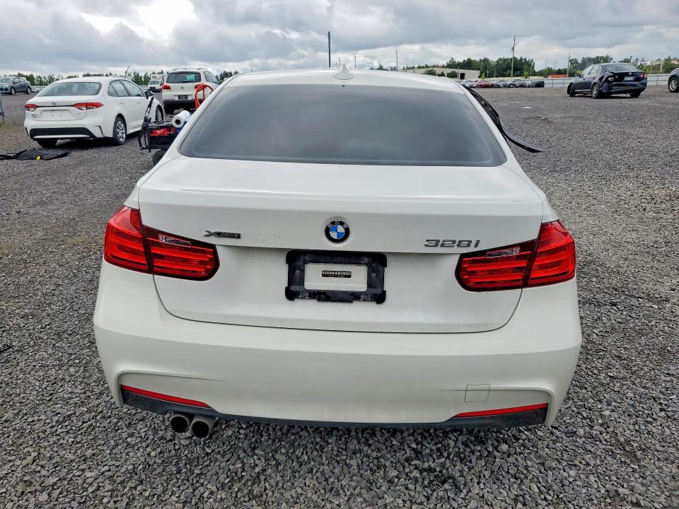 64683426 :رقم المزاد ، WBA3B3G55FNT18442 vin ، 2015 Bmw 328 مزاد بيع