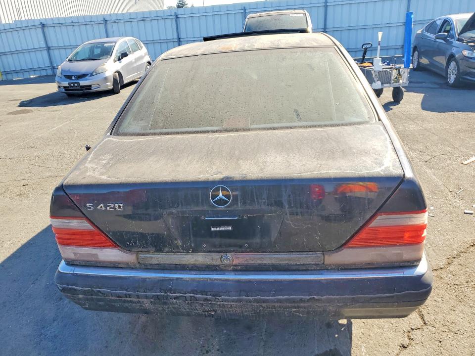 63441696 :رقم المزاد ، WDBGA43G0XA427578 vin ، 1999 Mercedes-benz S مزاد بيع