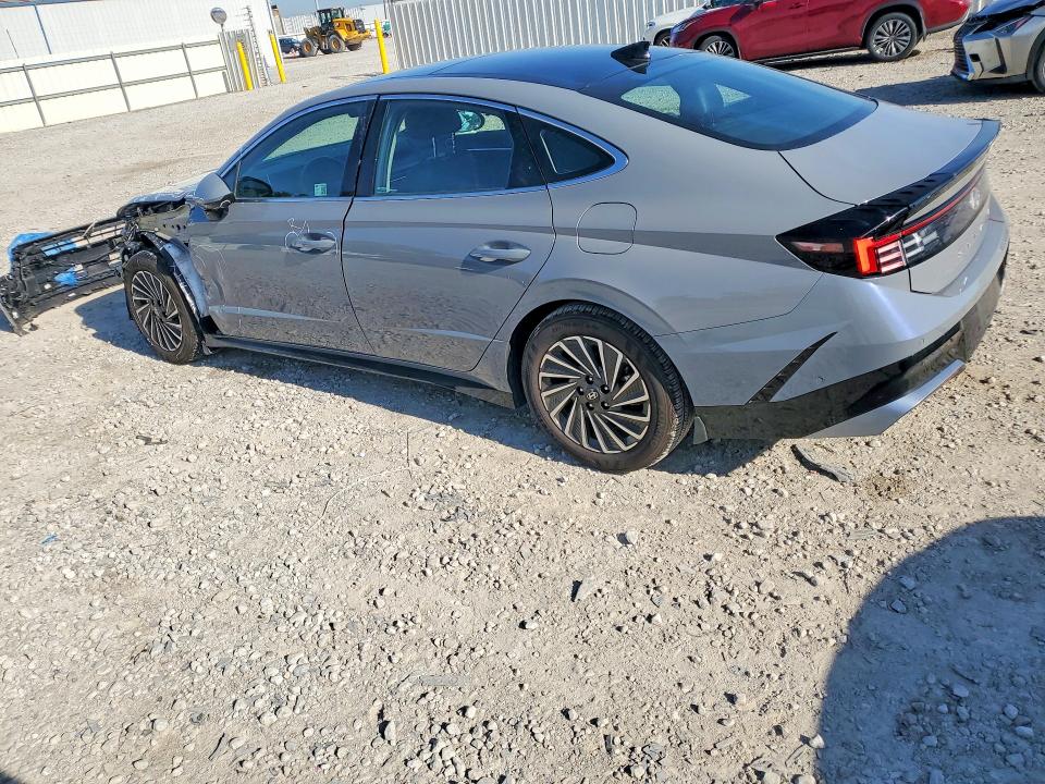 2025 Hyundai Sonata Hybrid მანქანა იყიდება აუქციონზე, vin: KMHL54JJ8SA123485, აუქციონის ნომერი: 66620396