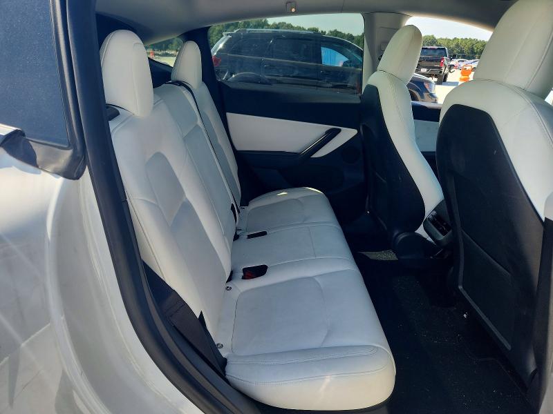 66232606 :رقم المزاد ، 5YJYGDEE2MF192992 vin ، 2021 Tesla Model Y مزاد بيع