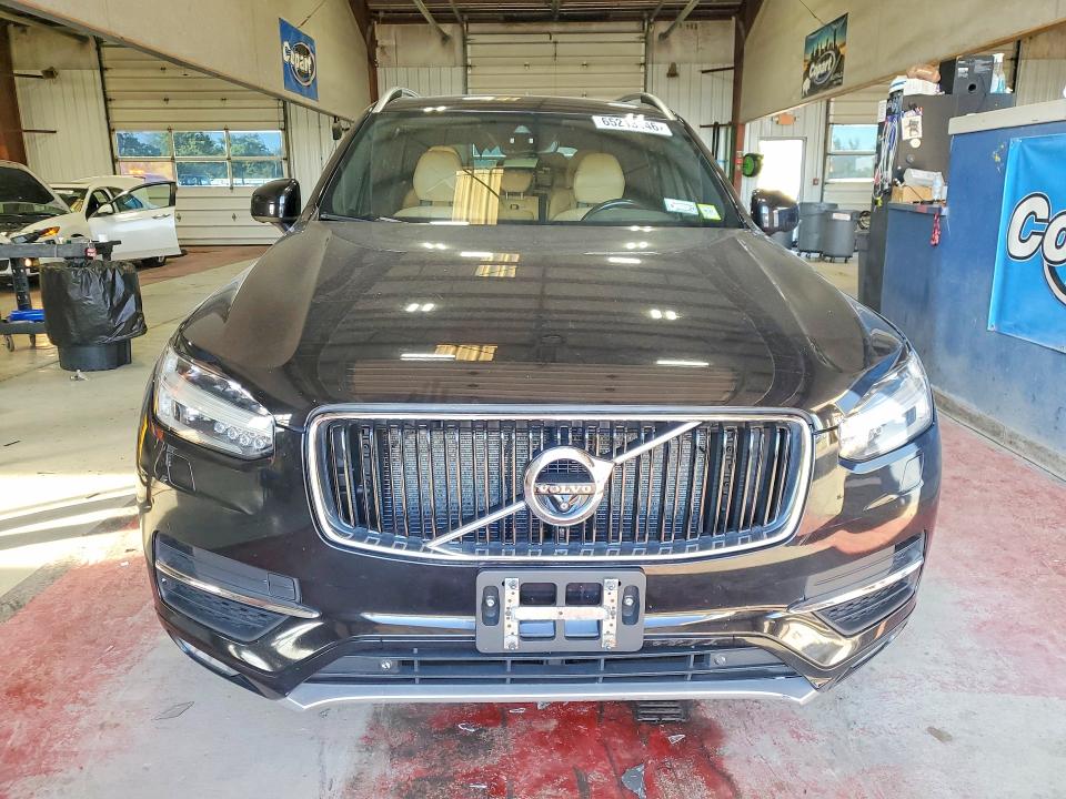 65213146 :رقم المزاد ، YV4A22PK8H1126210 vin ، 2017 Volvo Xc90 مزاد بيع